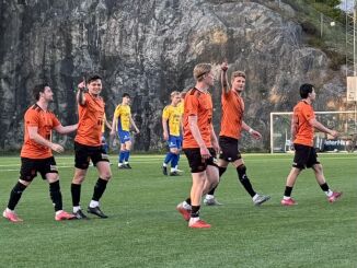 Solid bortekamp, trass sjansesløseri