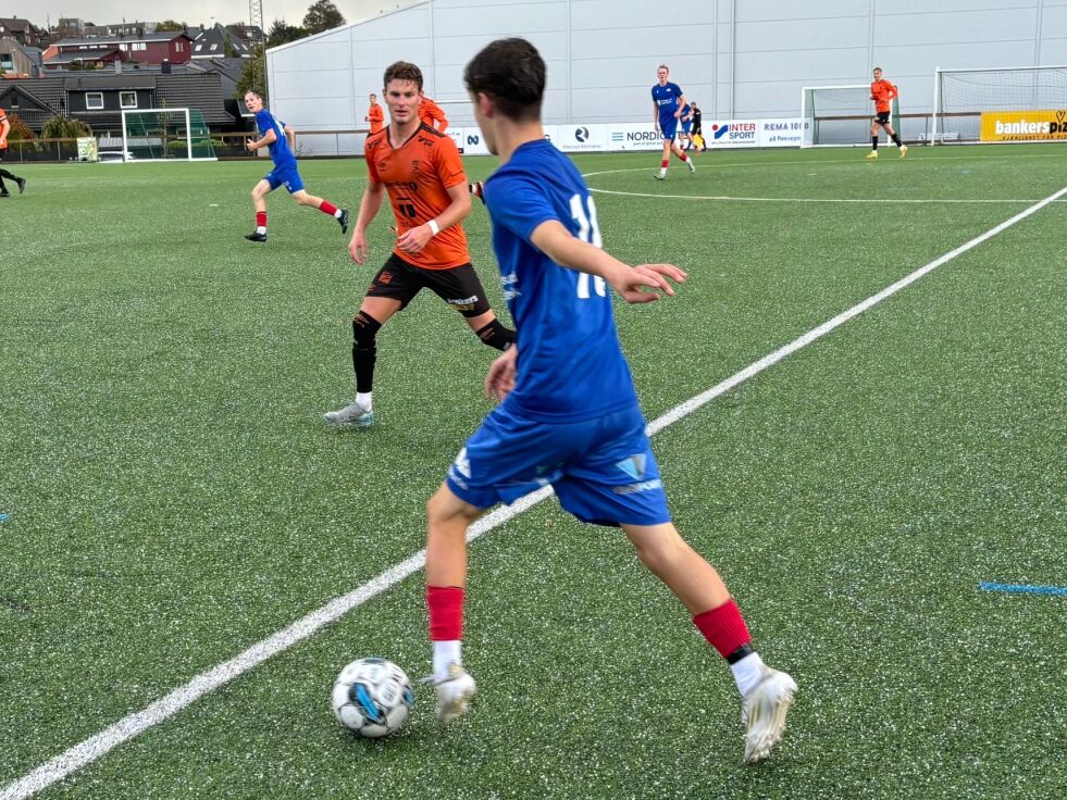 Einar Lye var tilbake etter karantene og ferie. Midtbanespelaren kom ikkje på skoringslista, men hadde to gode sjansar då han traff tverrliggar og nettveggen.
 Foto: Gunnar U. Stangeland